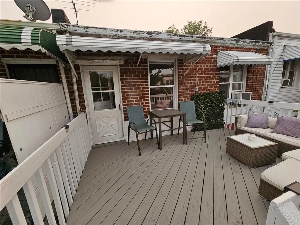 756 Calhoun Avenue Bronx NY 10465