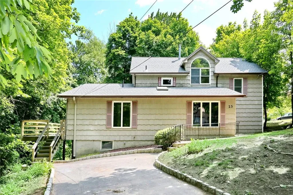 23 Deer Meadow Drive West Nyack NY 10994
