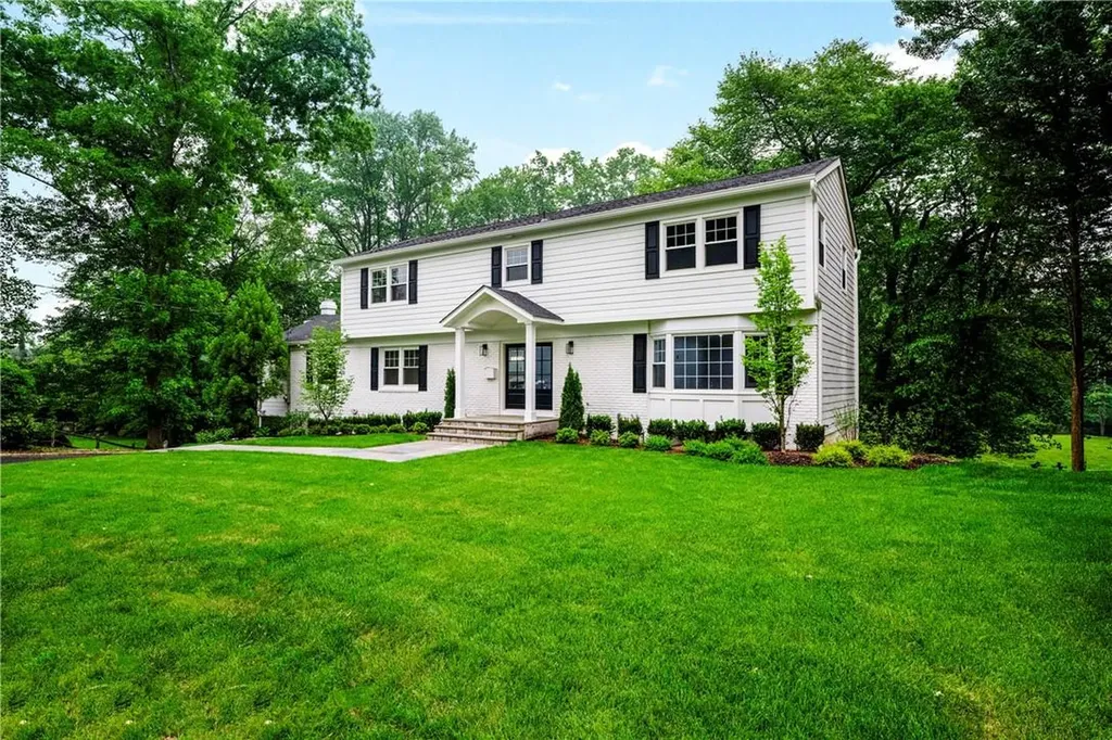 12 Canterbury Road S Harrison NY 10528