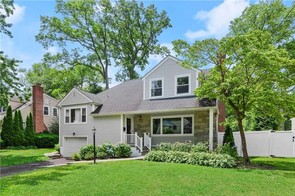 10 Vernon Drive Scarsdale NY 10583