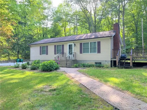 22 E Mountain Road N Cold Spring NY 10516