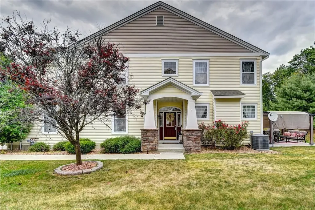 32 Avoncroft Lane Middletown NY 10940