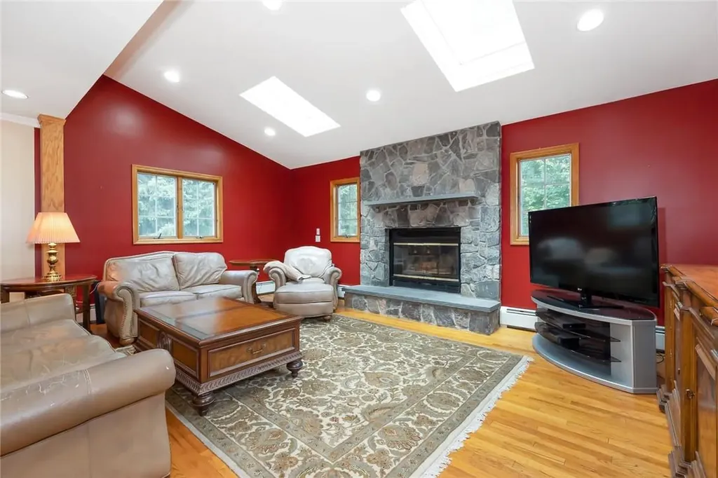 2 Jill Drive West Nyack NY 10994