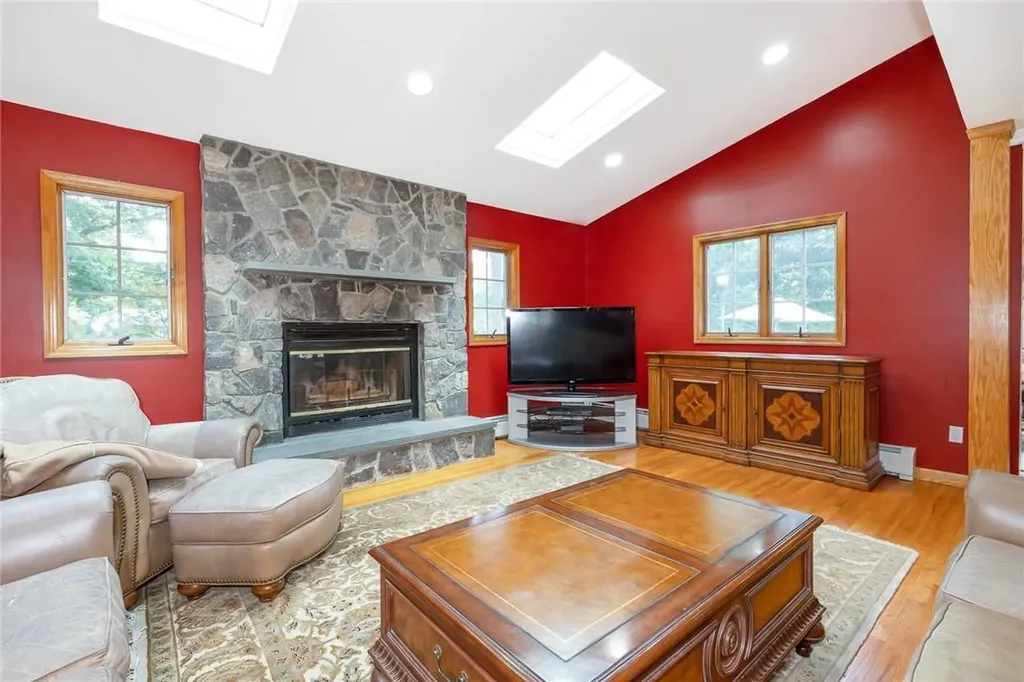 2 Jill Drive West Nyack NY 10994