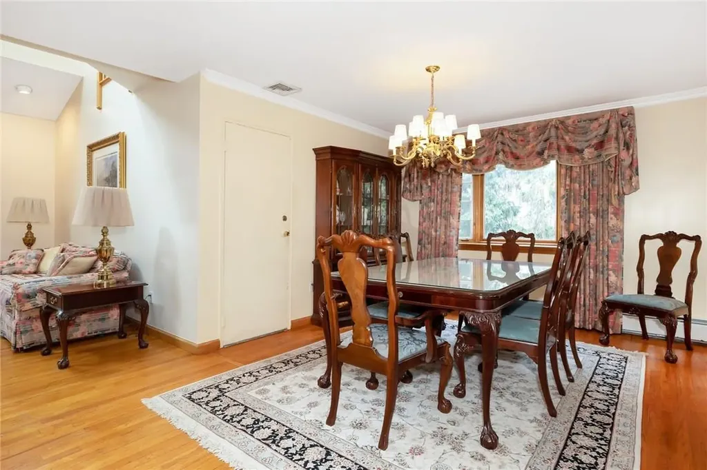 2 Jill Drive West Nyack NY 10994