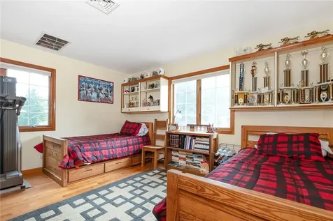 2 Jill Drive West Nyack NY 10994