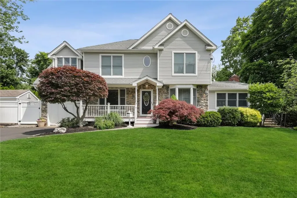 6 Venter Lane Nanuet NY 10954