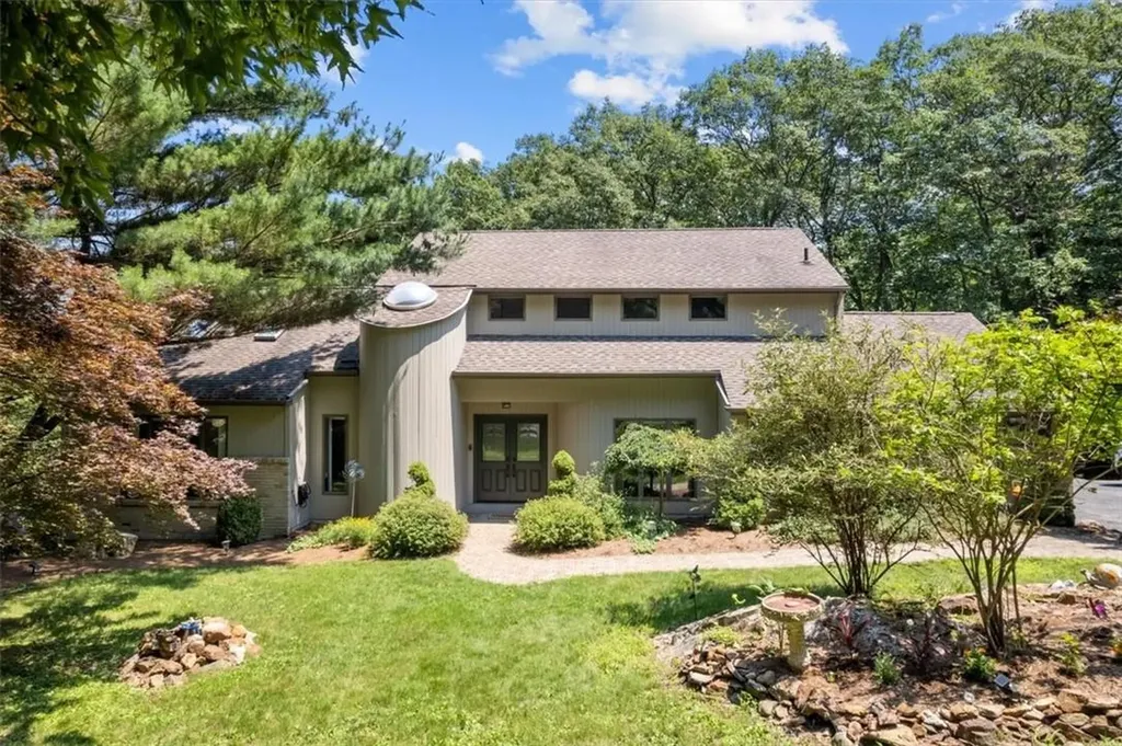 126 Rock Ridge Road Chester NY 10918