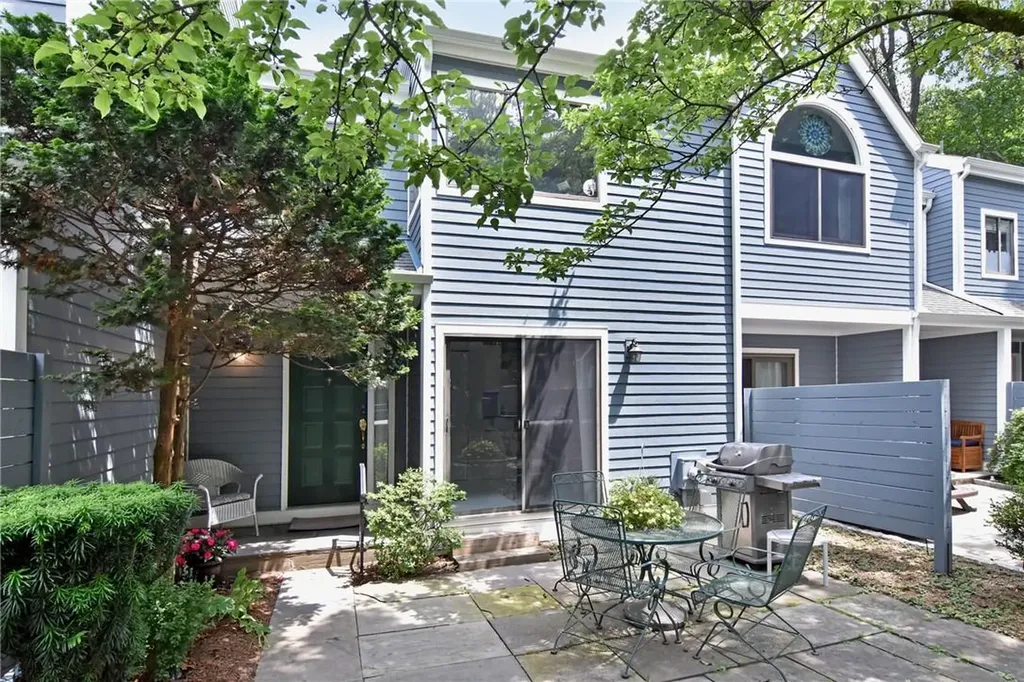 118 Valleyview Road Irvington NY 10533