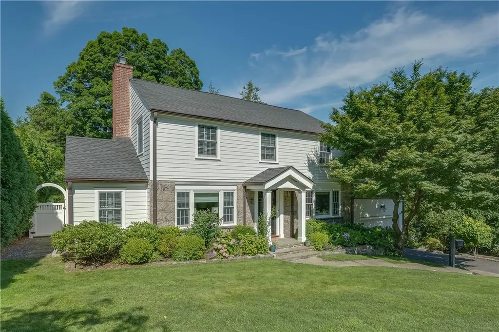 2 Briar Close Road Larchmont NY 10538