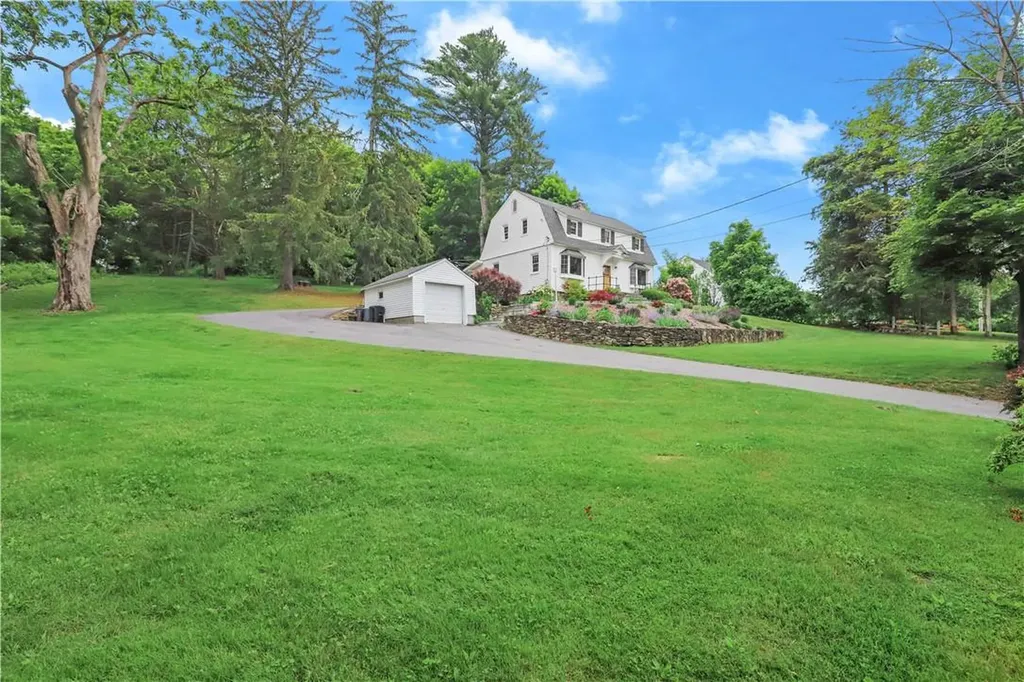 213 Peaceable Hill Road Brewster NY 10509