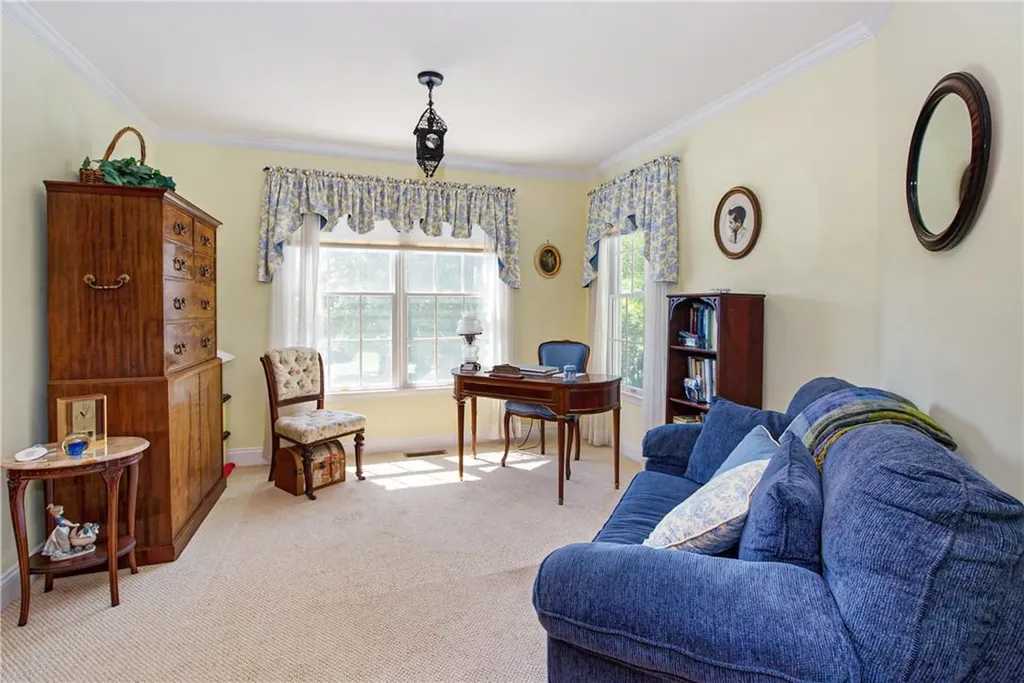 10 Walnut Court White Plains NY 10605