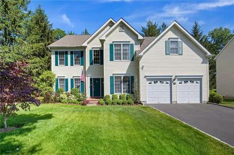 10 Walnut Court White Plains NY 10605