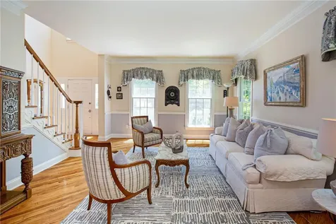 10 Walnut Court White Plains NY 10605