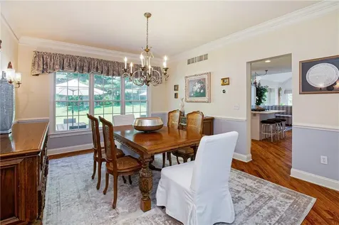 10 Walnut Court White Plains NY 10605