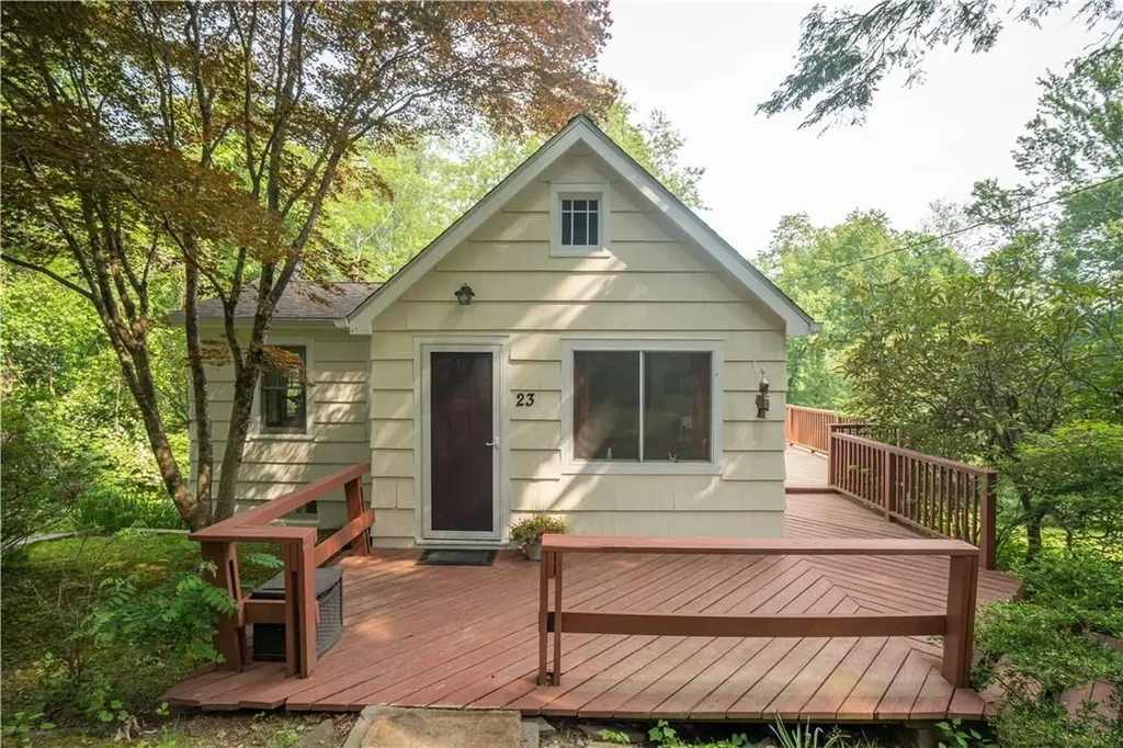 23 Hillside Avenue Goldens Bridge NY 10526