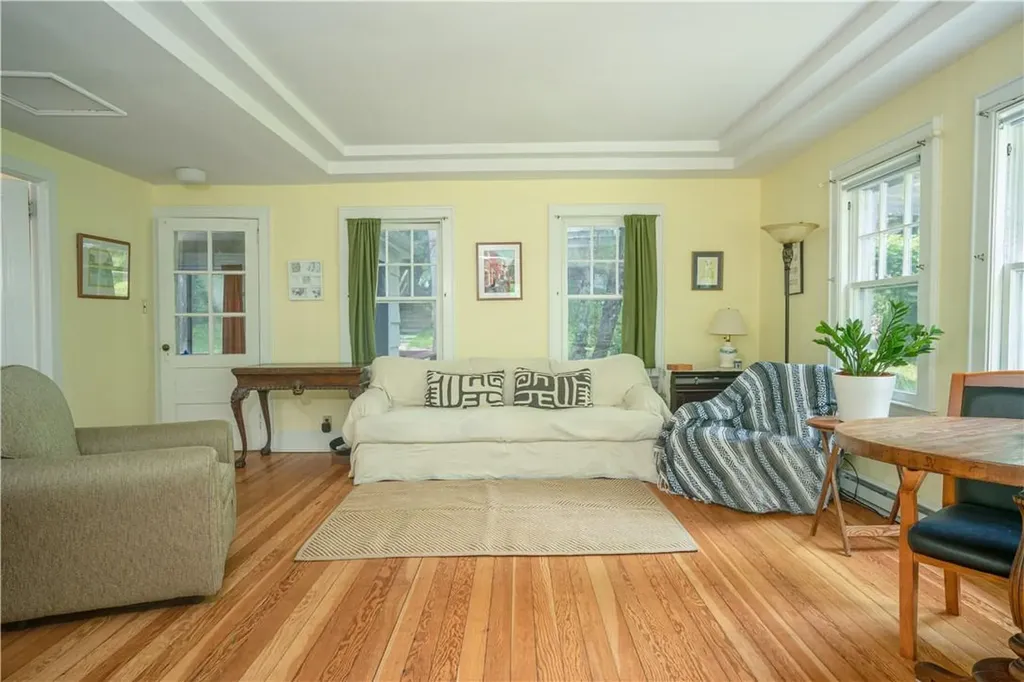 23 Hillside Avenue Goldens Bridge NY 10526
