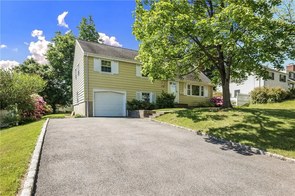 28 Mitchell Place Port Chester NY 10573
