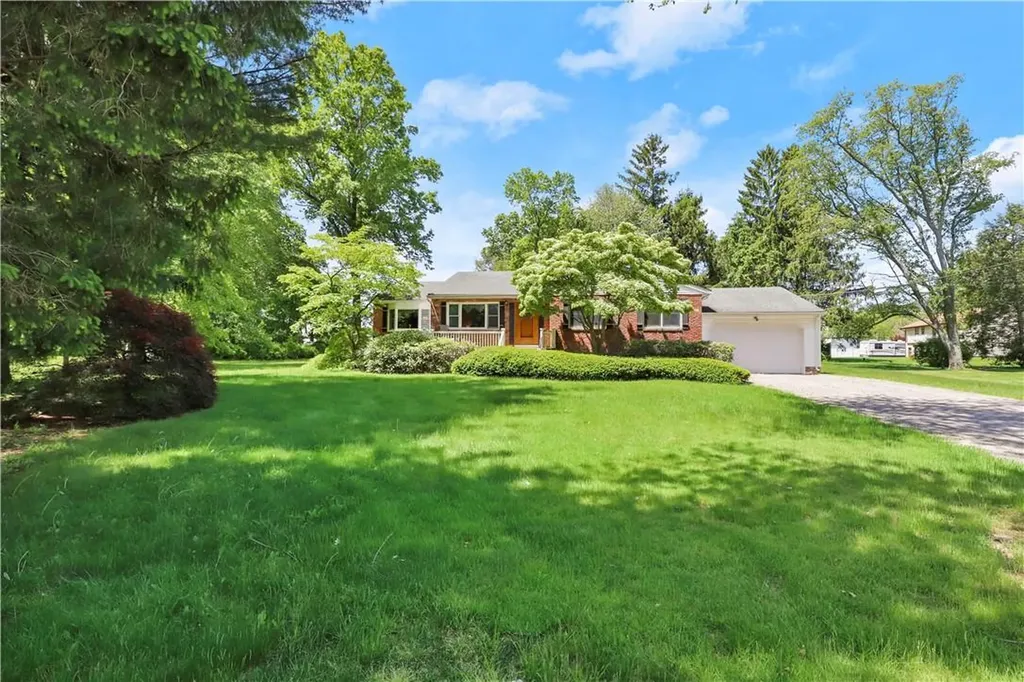 49 Lakespring Drive Brewster NY 10509