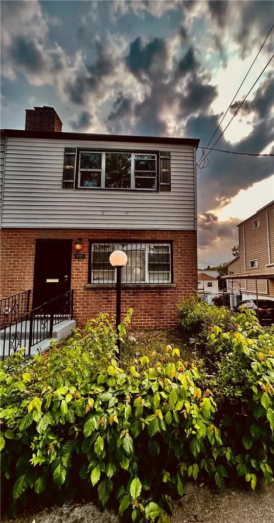 3021 Grace Avenue Bronx NY 10469