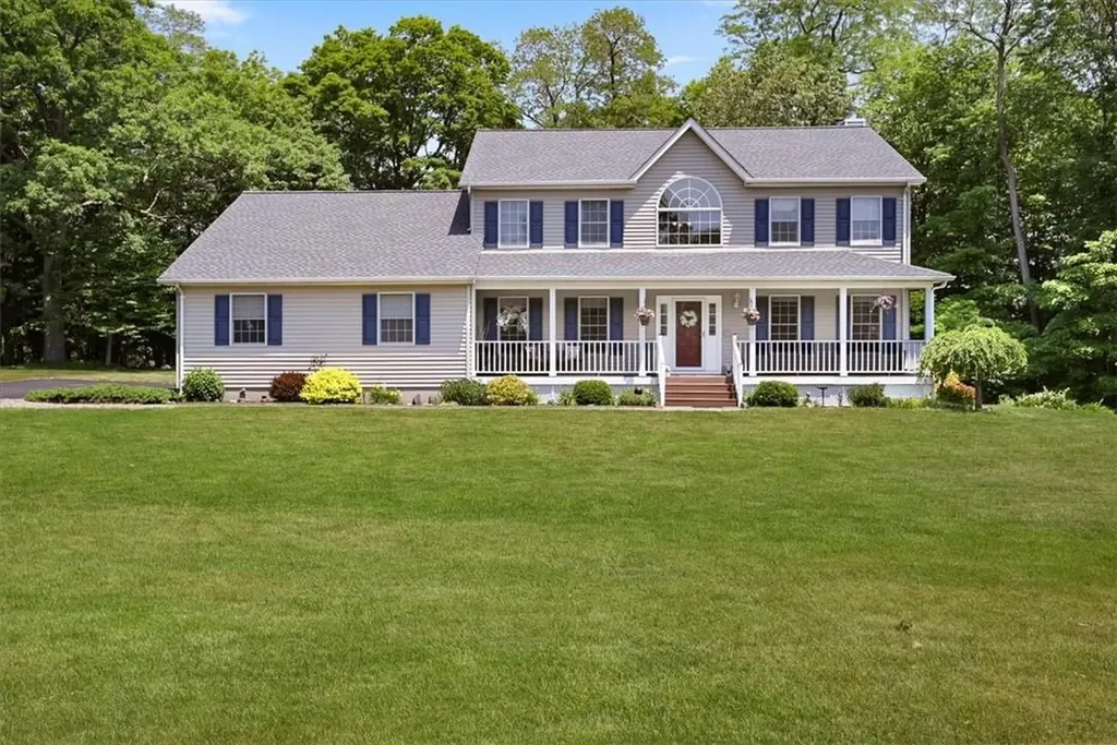 4 Windsor Lane Cornwall NY 12518
