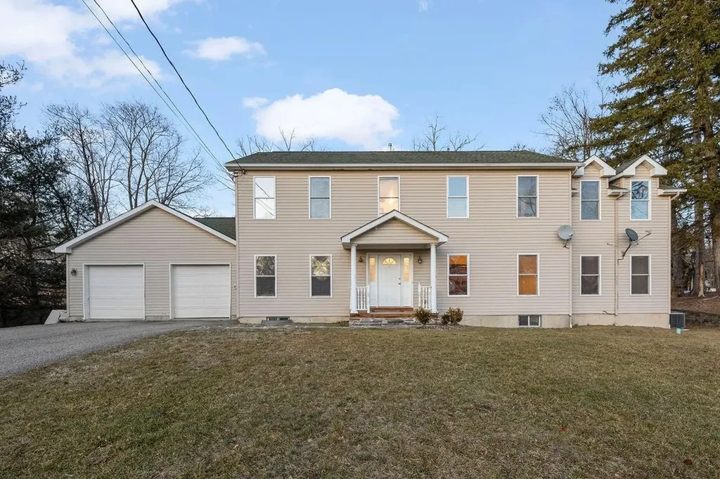 2 Gregory Lane Central Valley NY 10917
