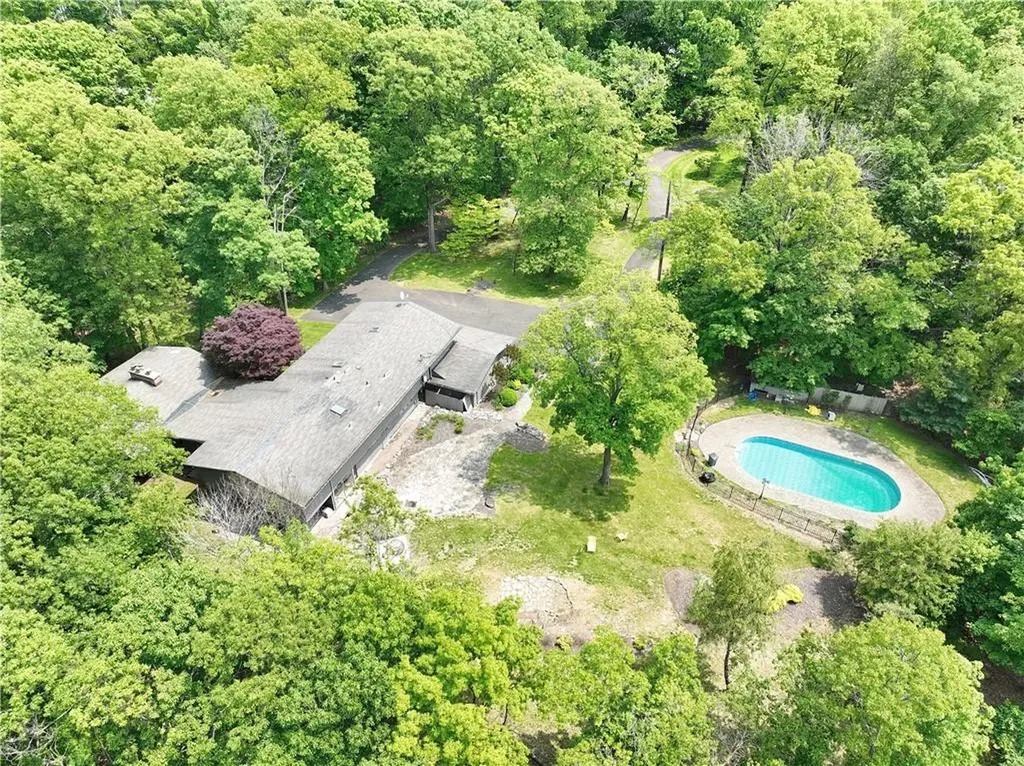 21 Timber Trail Suffern NY 10901