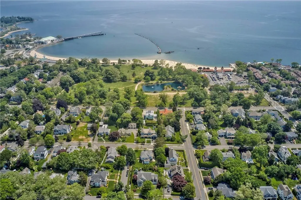 53 Overlook Place Rye NY 10580