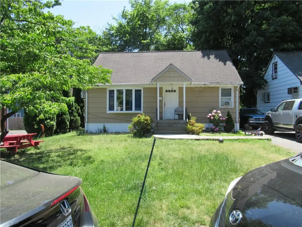 4 W Hickory Street Spring Valley NY 10977
