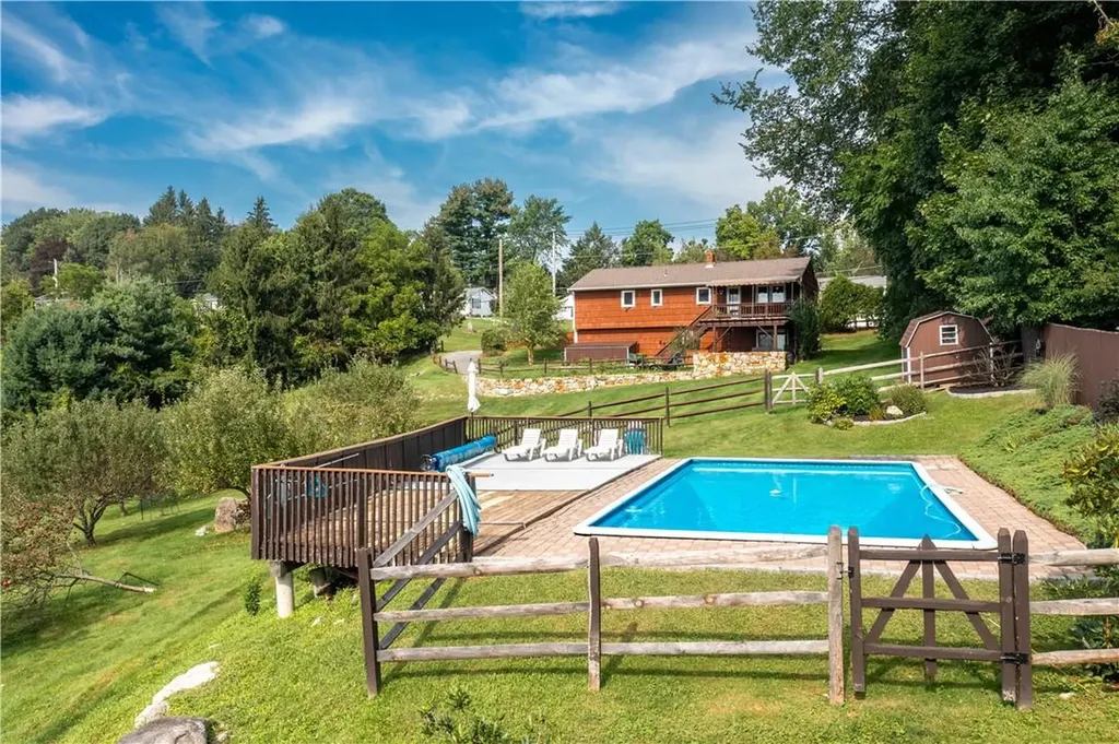 47 Horsepound Road Carmel NY 10512