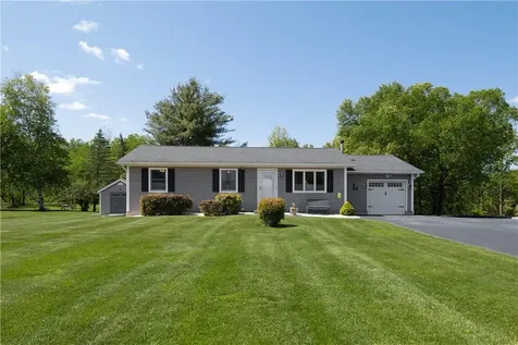 8 Sean Drive Hopewell Junction NY 12533