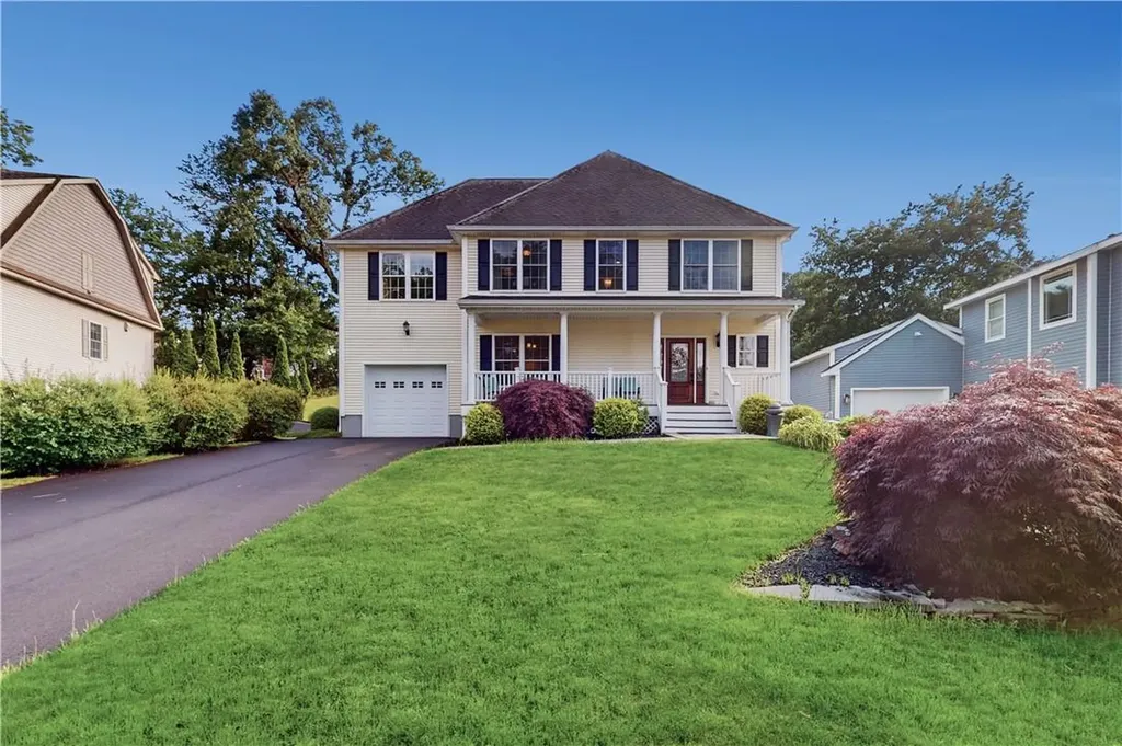 50 Bluestone Court Kingston NY 12401