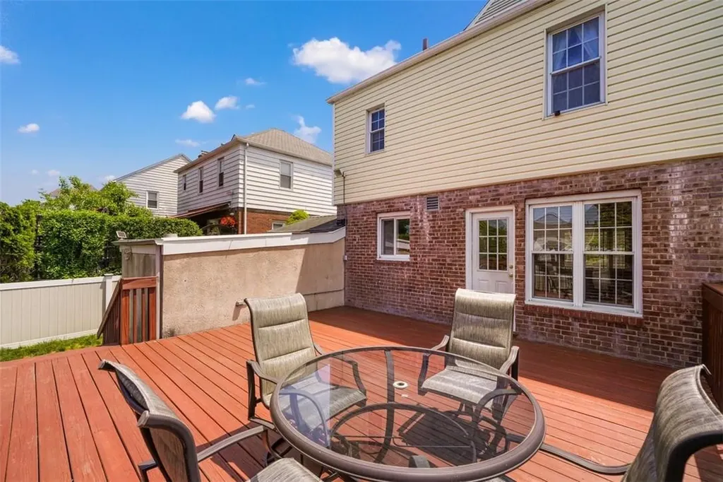 295 Saint Johns Avenue Yonkers NY 10704