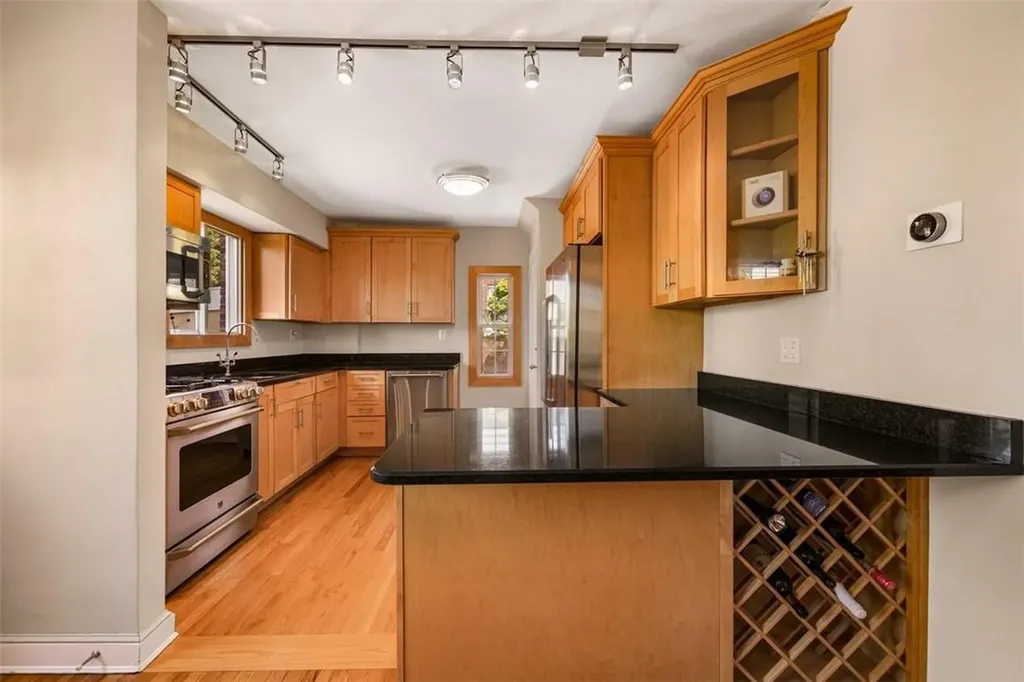 295 Saint Johns Avenue Yonkers NY 10704
