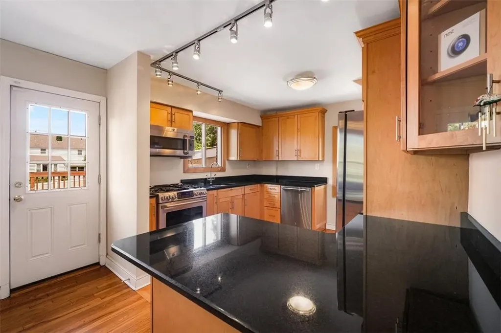 295 Saint Johns Avenue Yonkers NY 10704