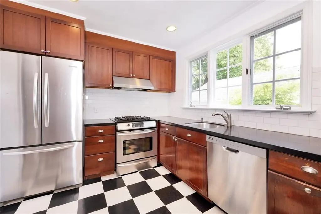 150 Ancon Avenue Pelham NY 10803