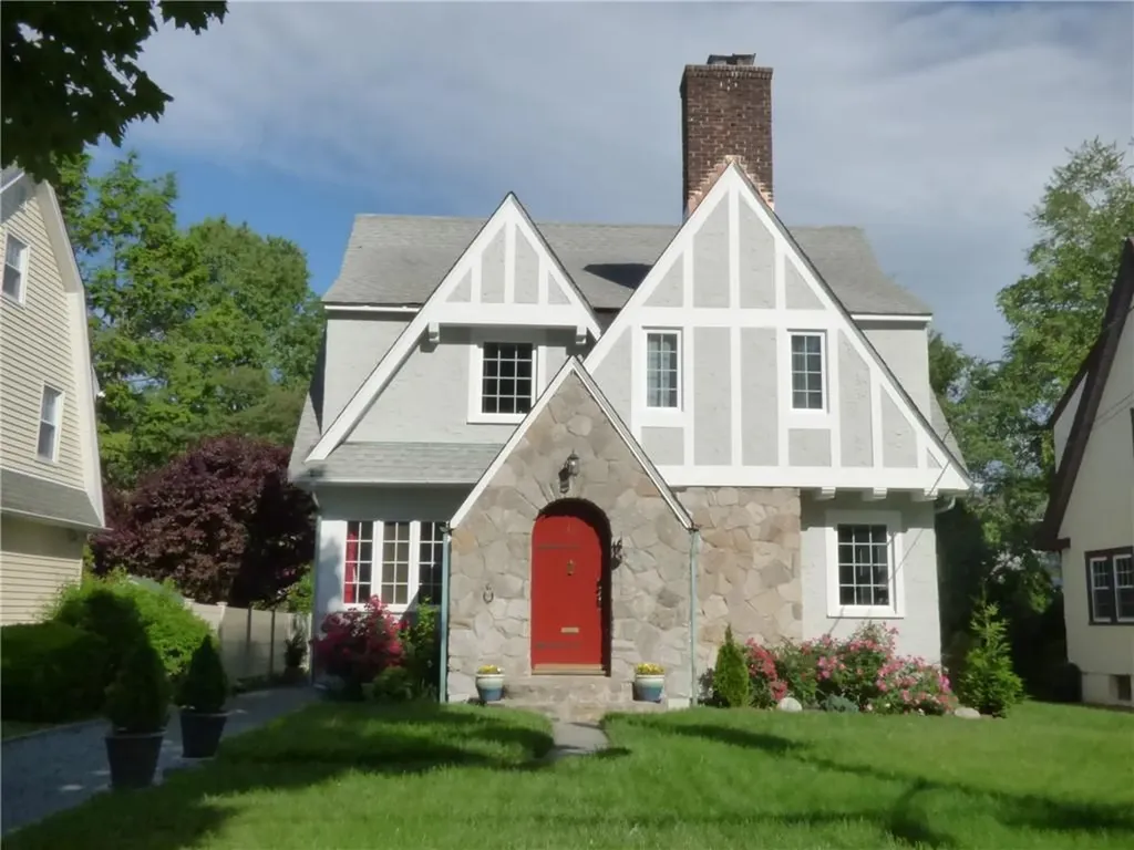 43 Jefferson Road Scarsdale NY 10583