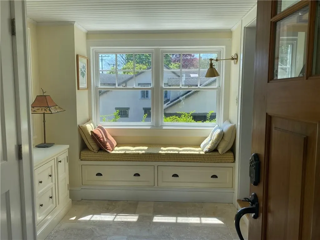 257 Bronxville Road Bronxville NY 10708