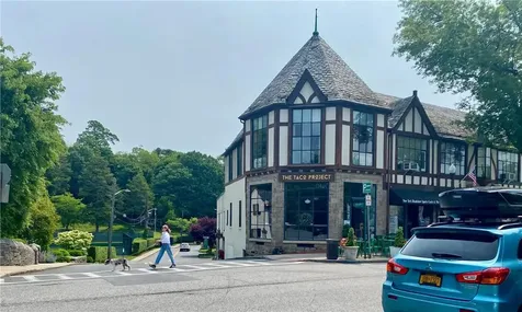 257 Bronxville Road Bronxville NY 10708