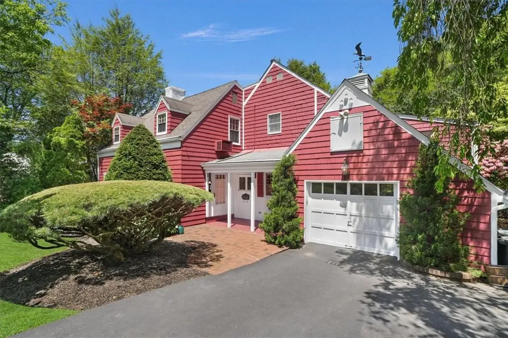 18 Beacon Hill Road Ardsley NY 10502