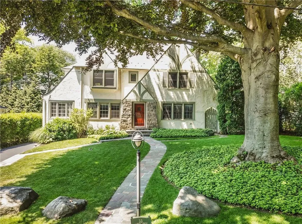 33 Lookout Circle Larchmont NY 10538