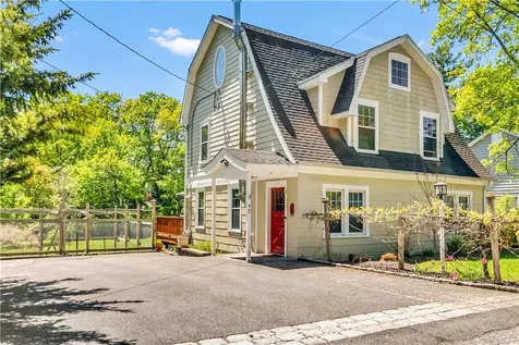 92 Ridgewood Terrace Chappaqua NY 10514