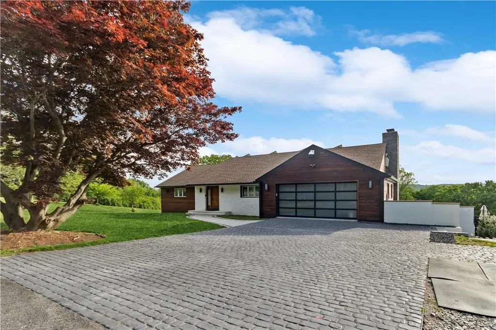 27 Sunset Ridge Carmel NY 10512