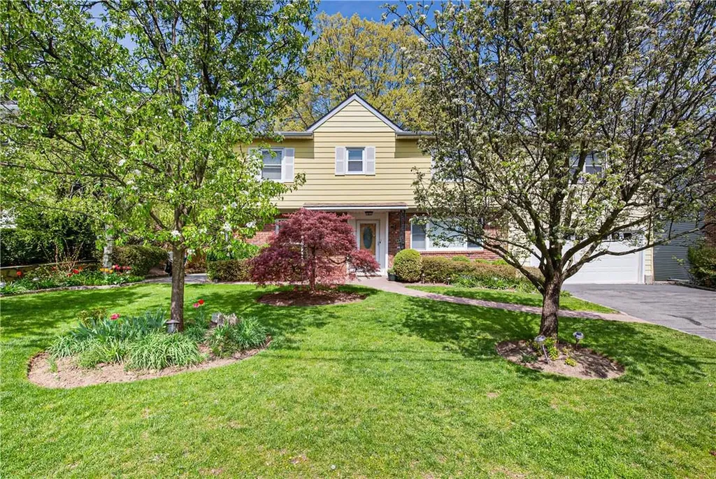 53 Rutledge Road Scarsdale NY 10583