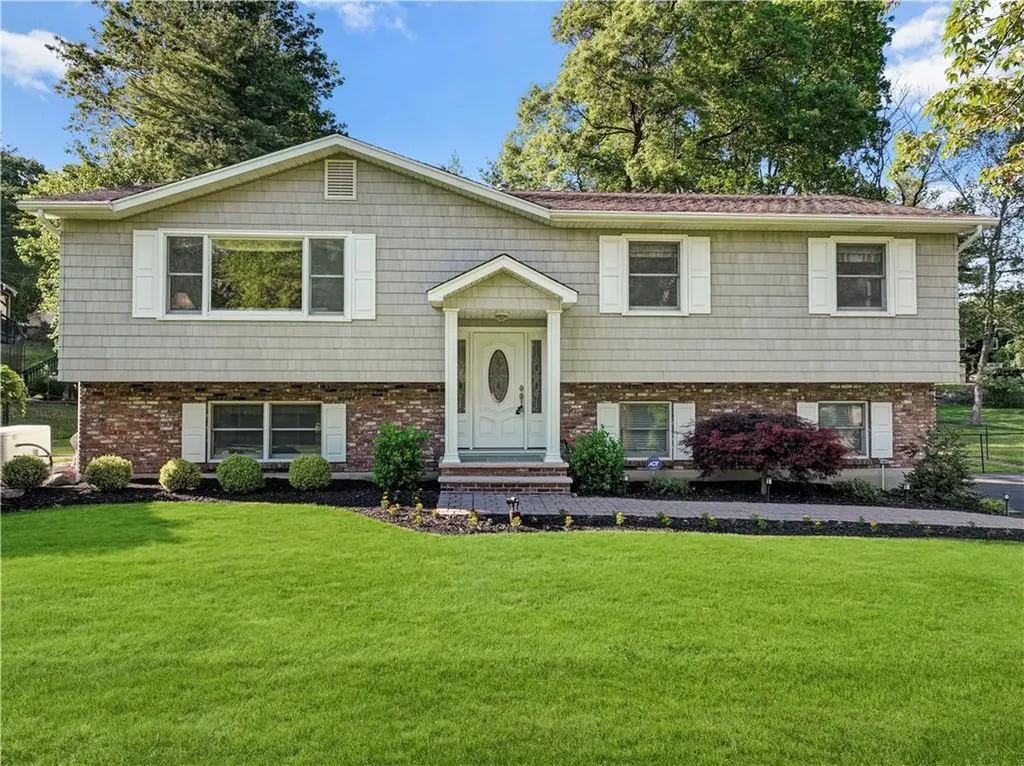 9 Joseph Drive Valley Cottage NY 10989