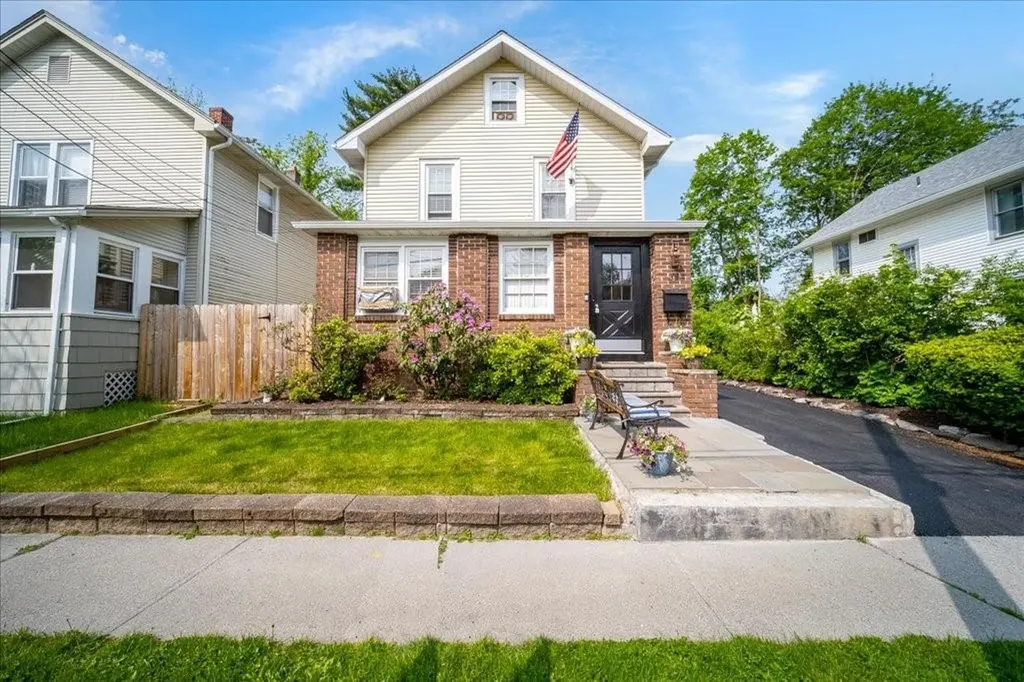 39 Kelsey Road Poughkeepsie NY 12601