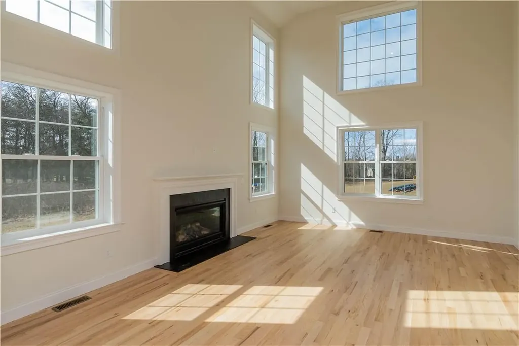 18 Sycamore Ridge Middletown NY 10941