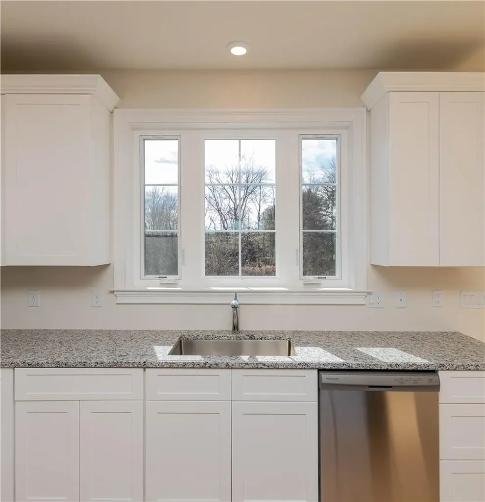 18 Sycamore Ridge Middletown NY 10941