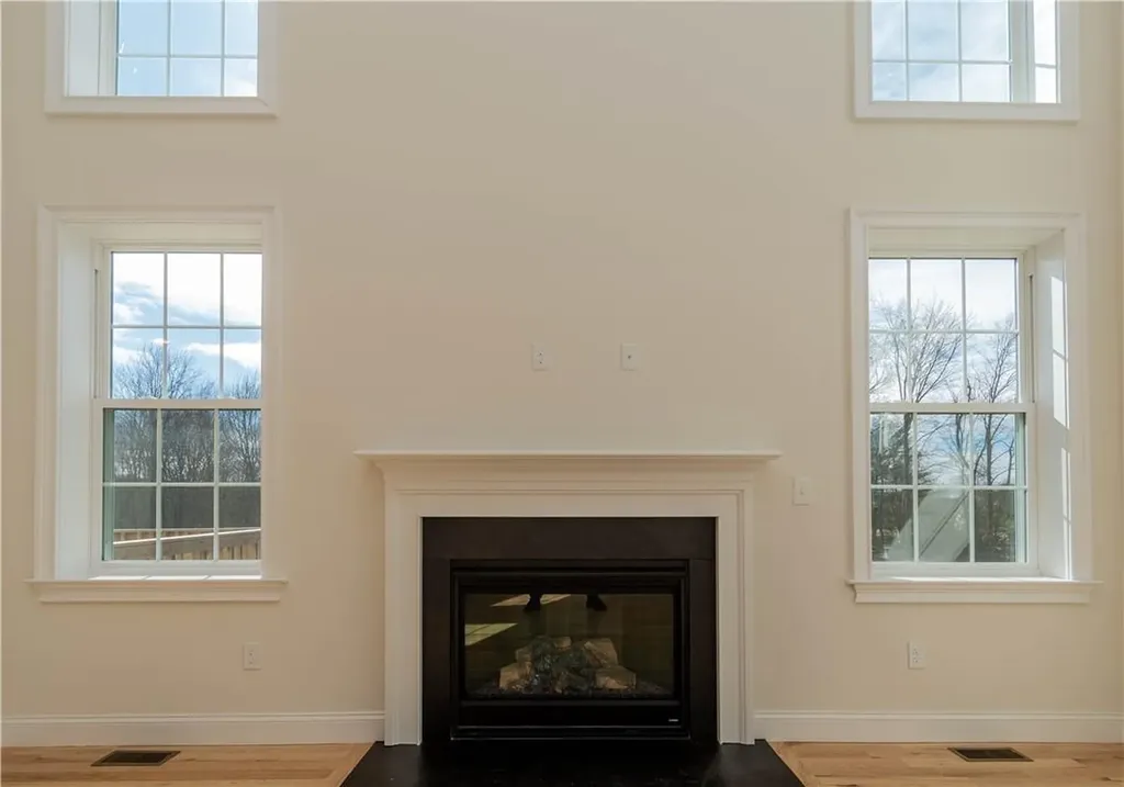 18 Sycamore Ridge Middletown NY 10941