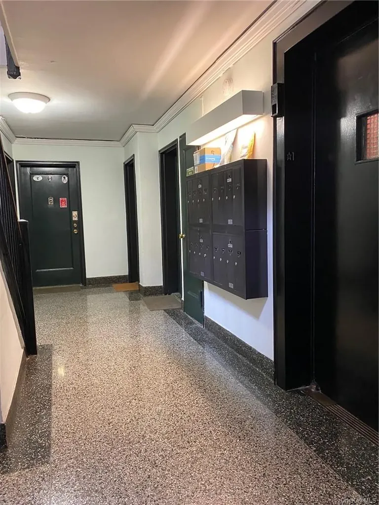 5645 Netherland Avenue Bronx NY 10471